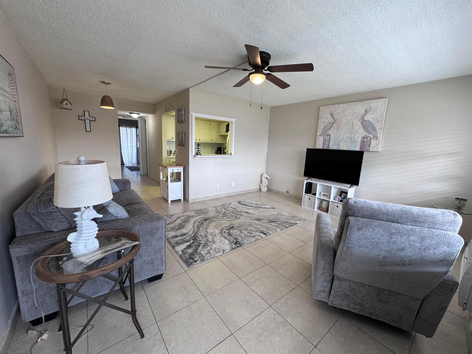 16 Sussex A # 16, West Palm Beach FL 33417 photo 2