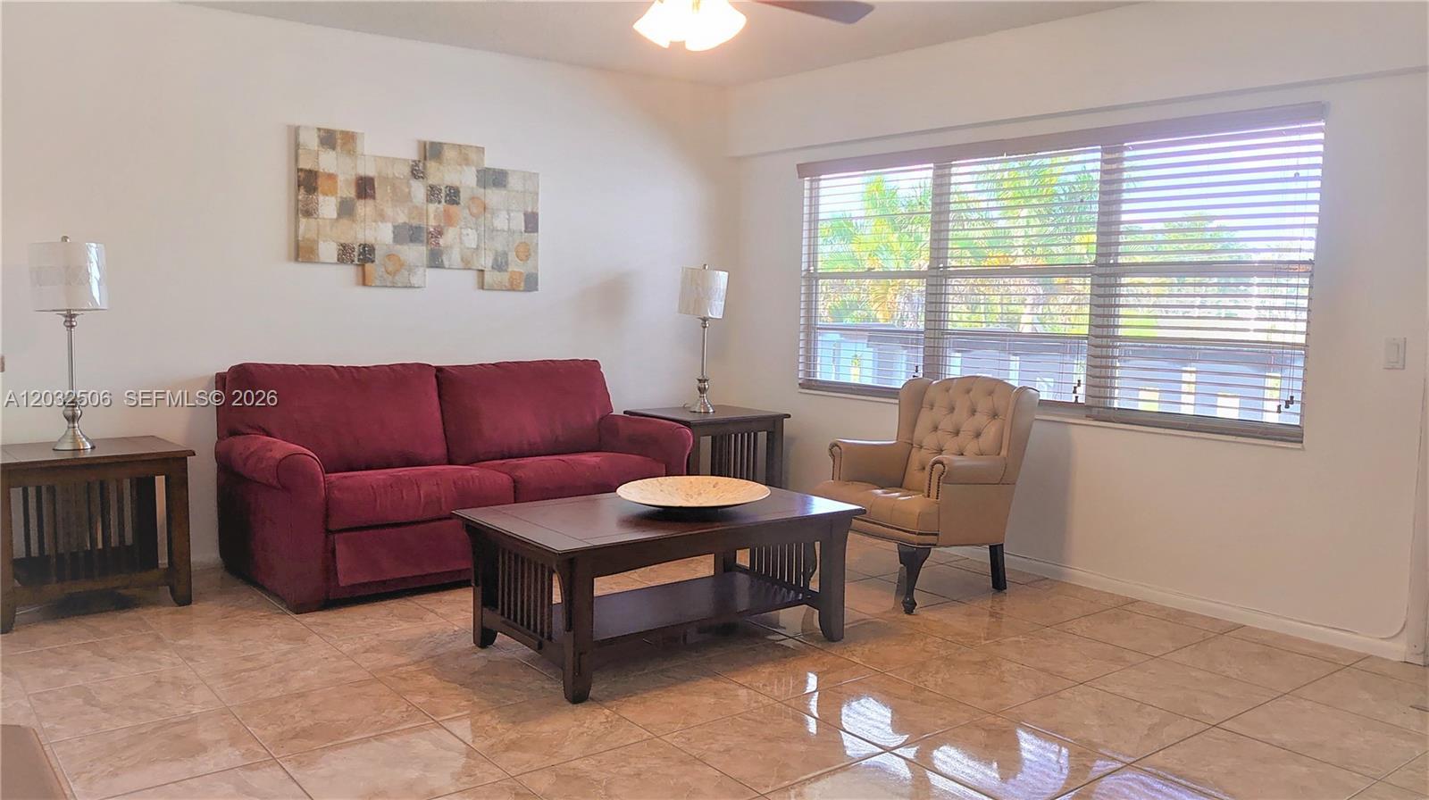 250 Suffolk F # 250, Boca Raton FL 33434 photo 3