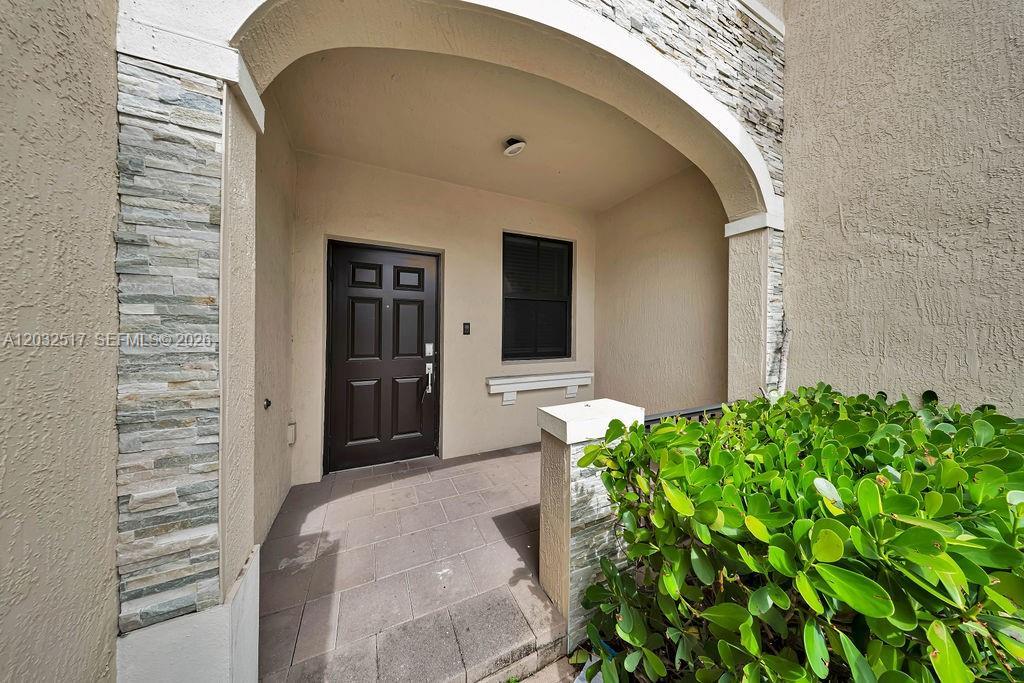23130 SW 127th Ct, Miami FL 33170 photo 2