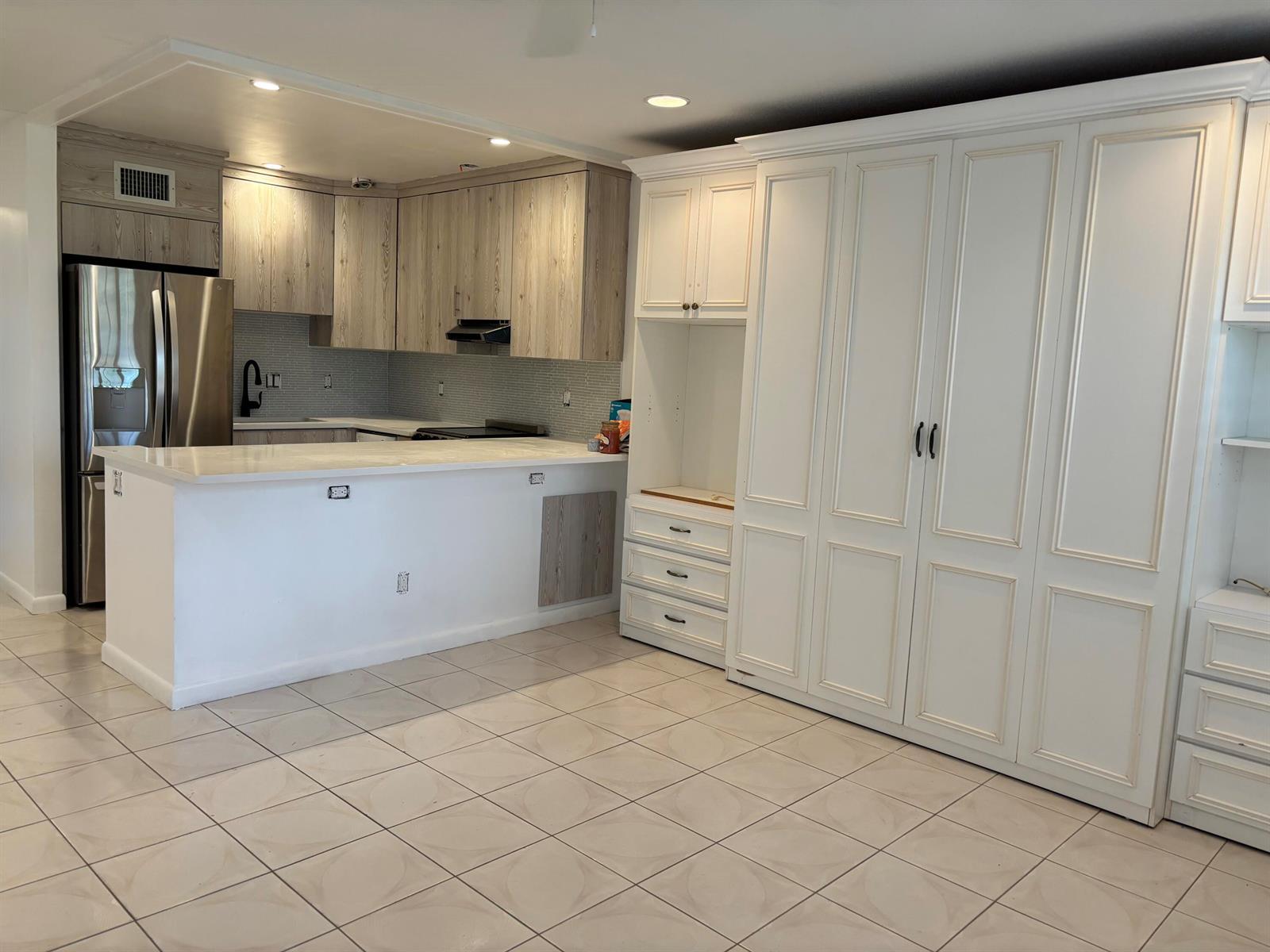 223 Coventry J, West Palm Beach FL 33417