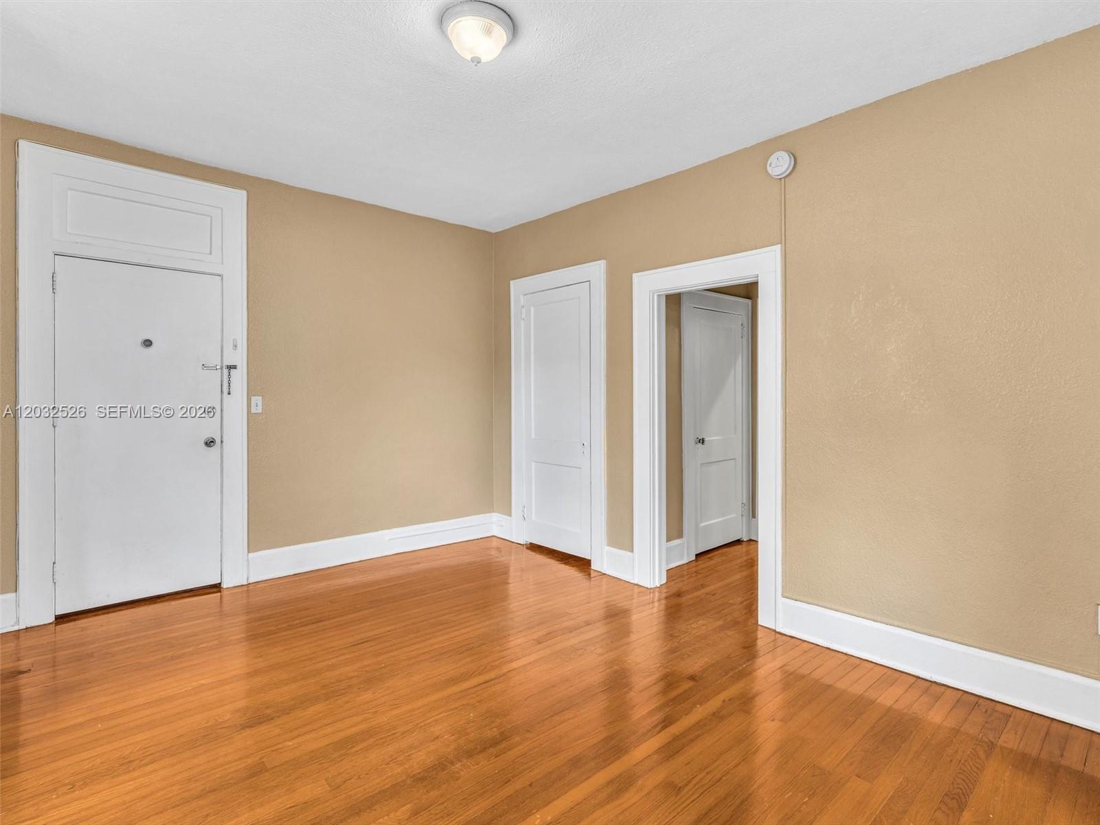 124 Mendoza Ave # 6, Coral Gables FL 33134 photo 4