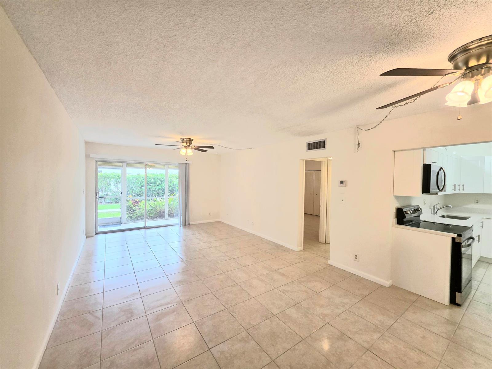959 SE 2nd Avenue # 101, Deerfield Beach FL 33441 photo 5