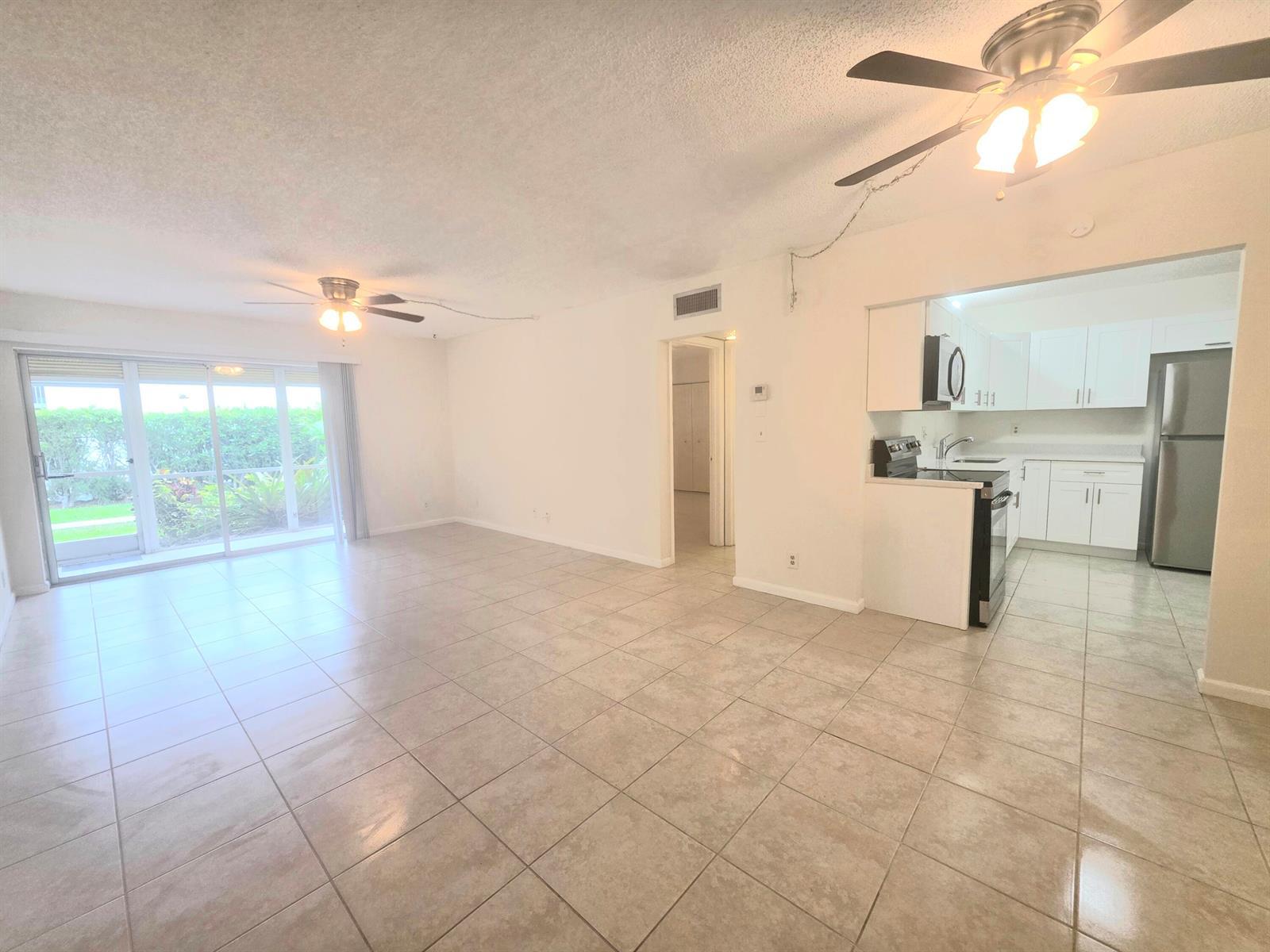 959 SE 2nd Avenue # 101, Deerfield Beach FL 33441 photo 4