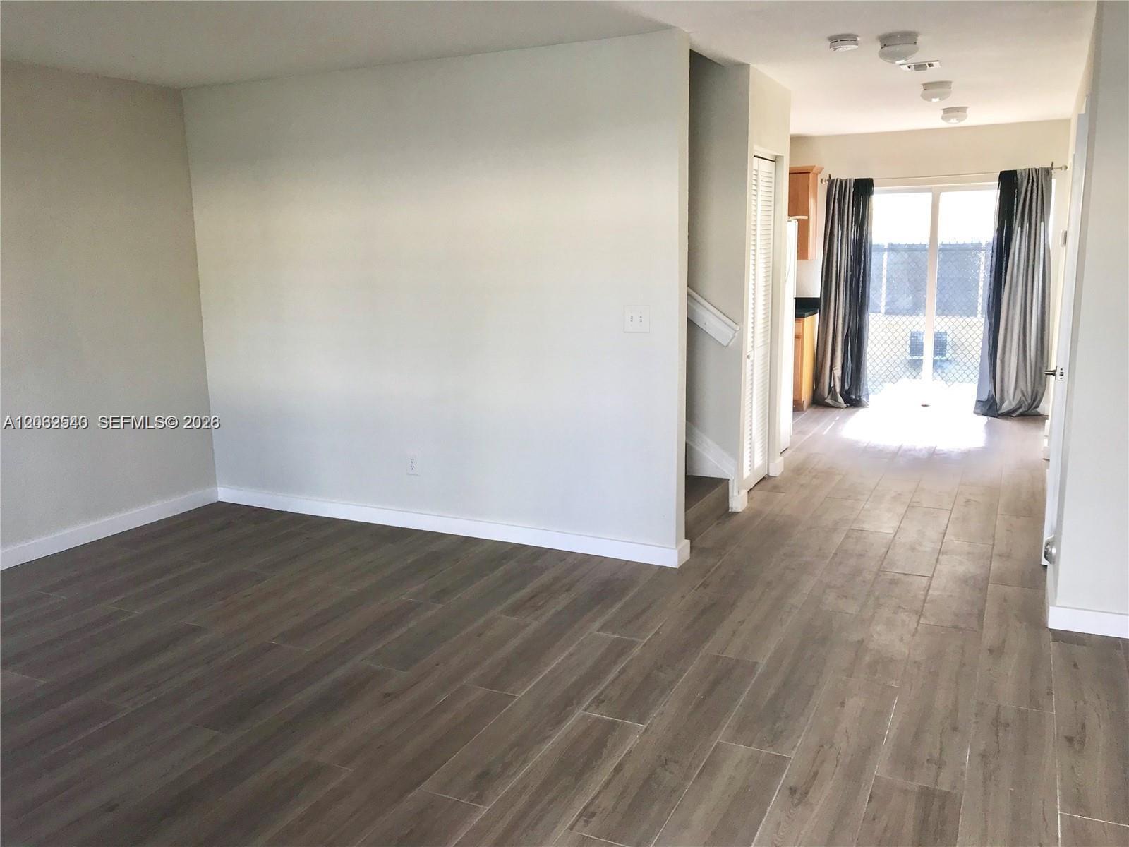 2090 NE 167th St # 112, North Miami Beach FL 33162 photo 2