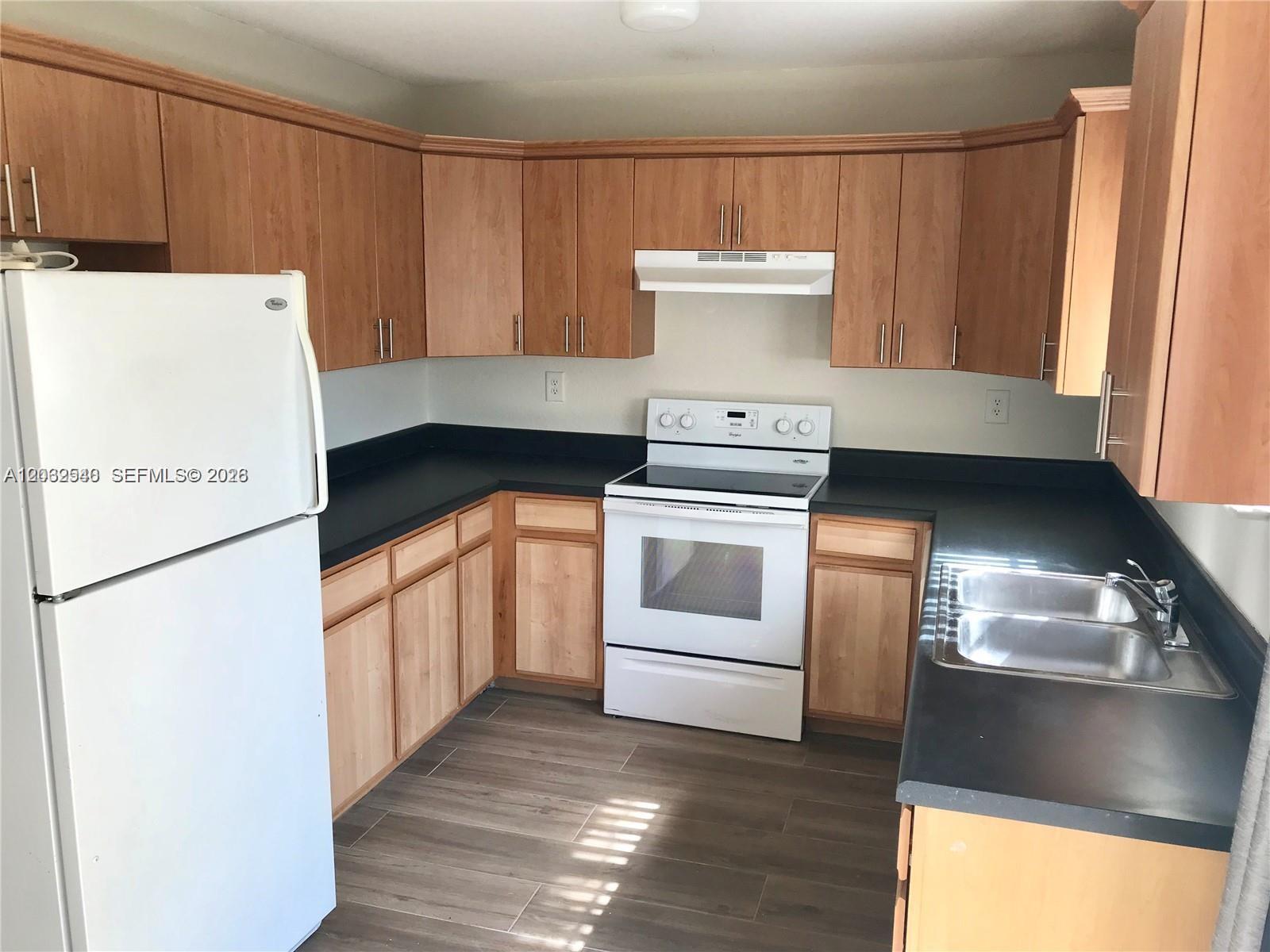 2090 NE 167th St # 112, North Miami Beach FL 33162 photo 3