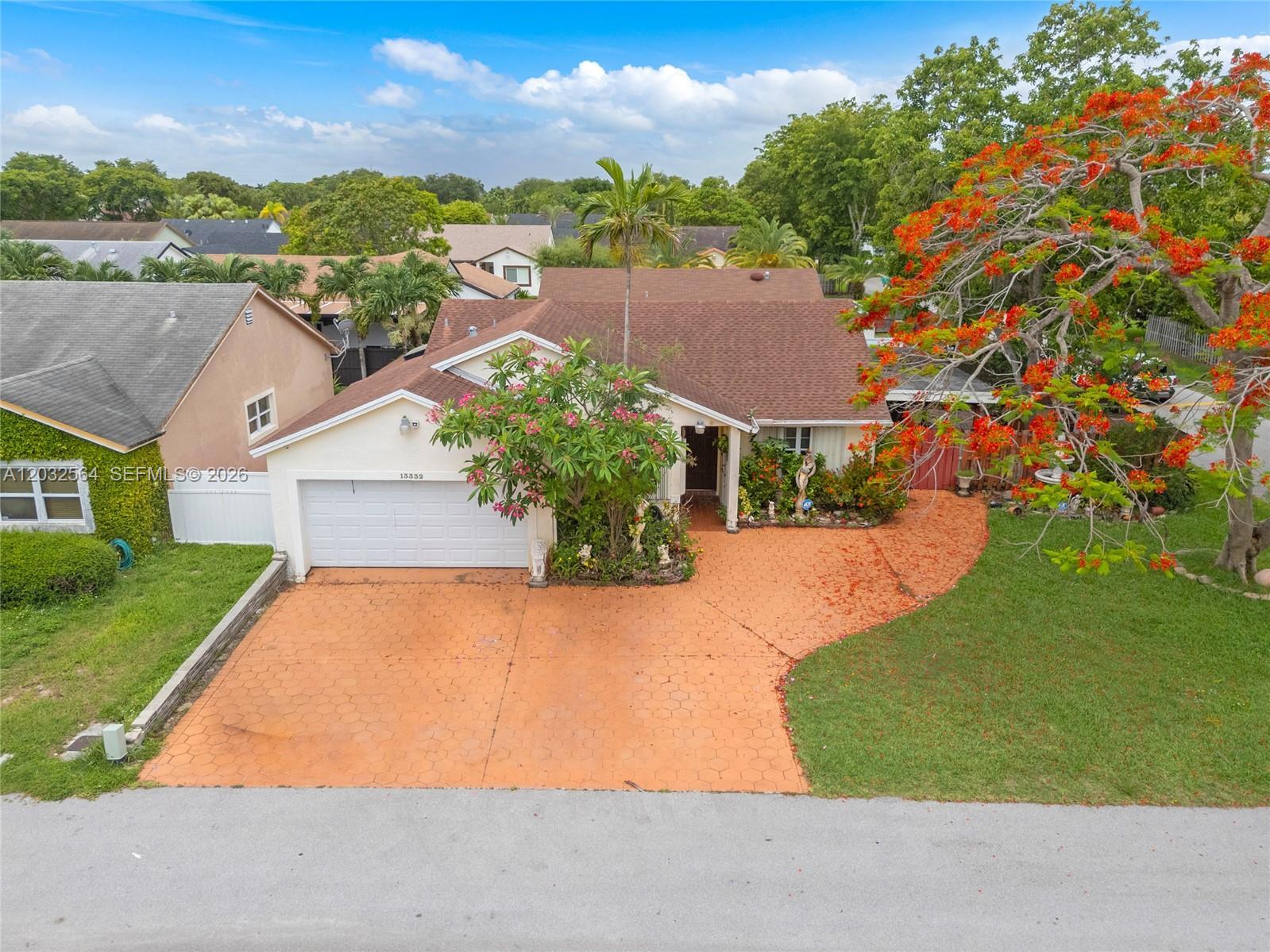13332 SW 113th Ct, Miami FL 33176 photo 2