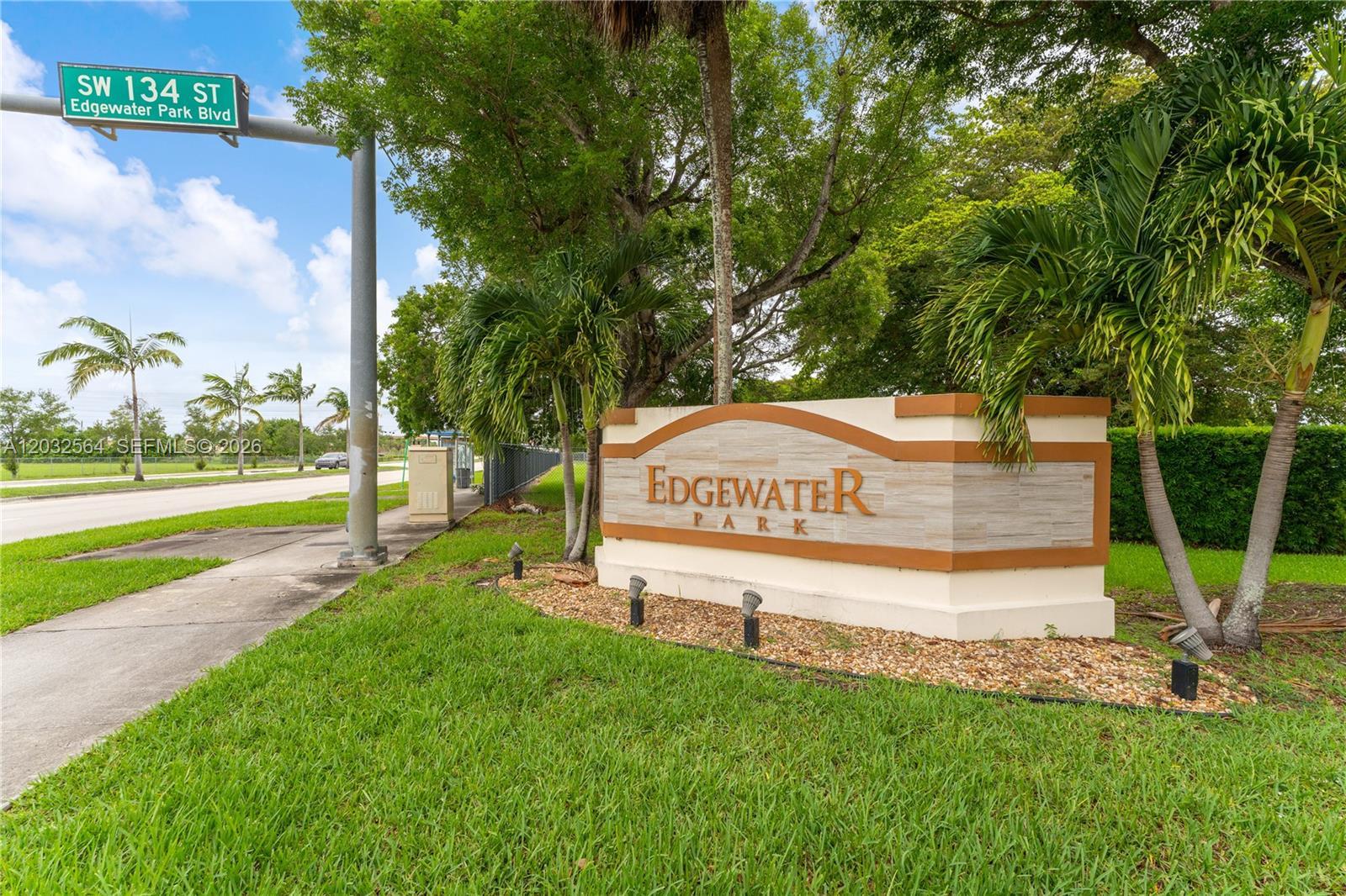 13332 SW 113th Ct, Miami FL 33176 photo 3