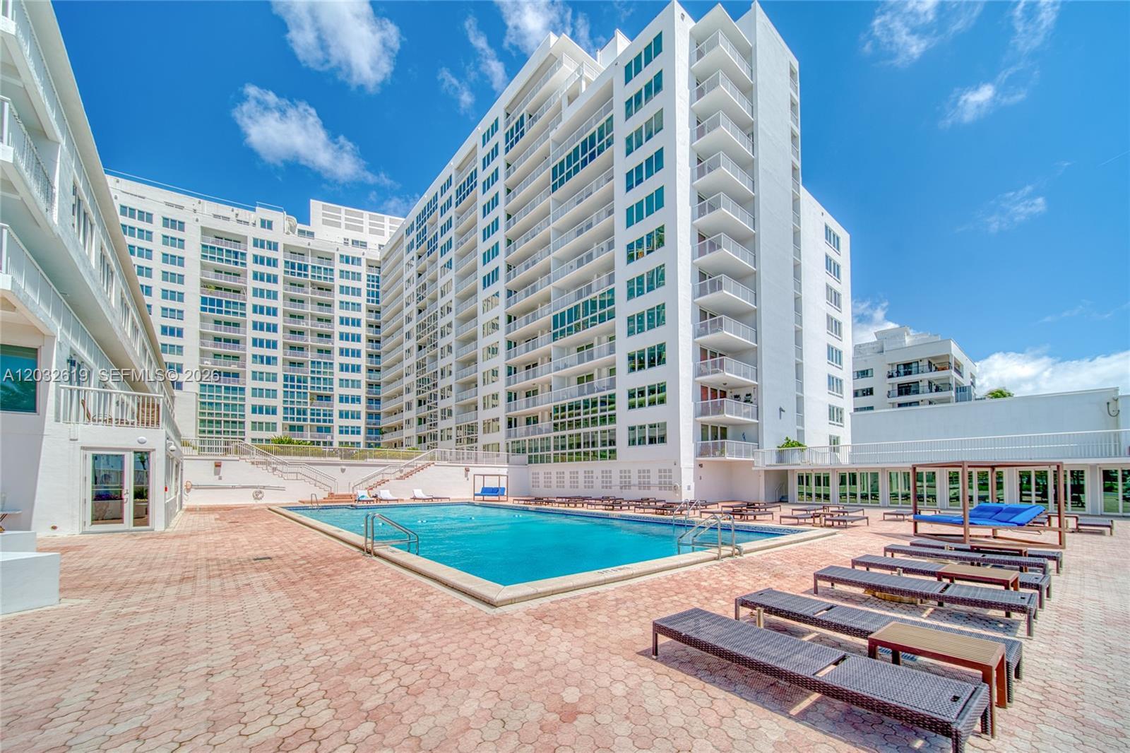 5401 Collins Ave # 1135, Miami Beach FL 33140 photo 2