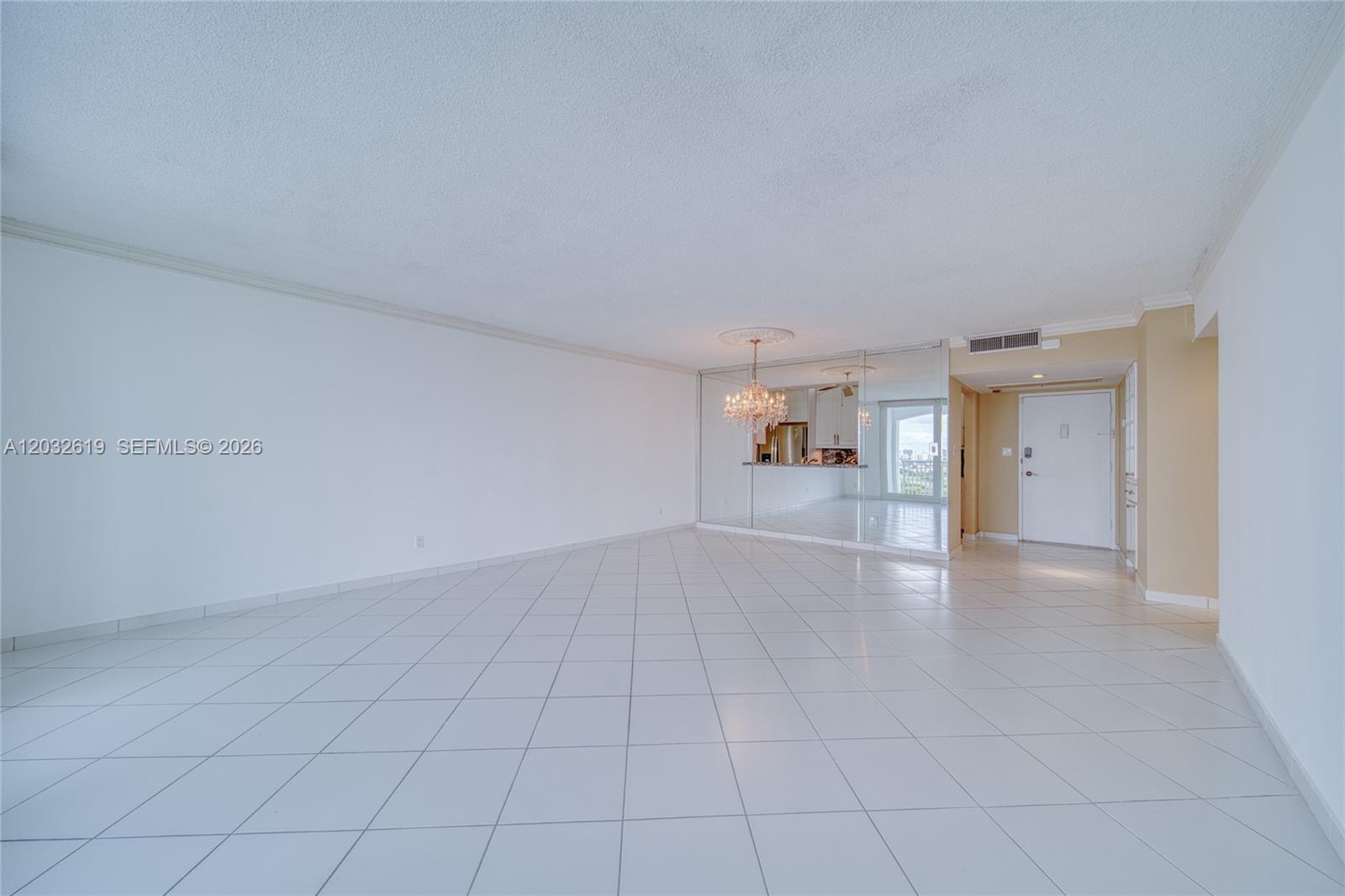 5401 Collins Ave # 1135, Miami Beach FL 33140 photo 5