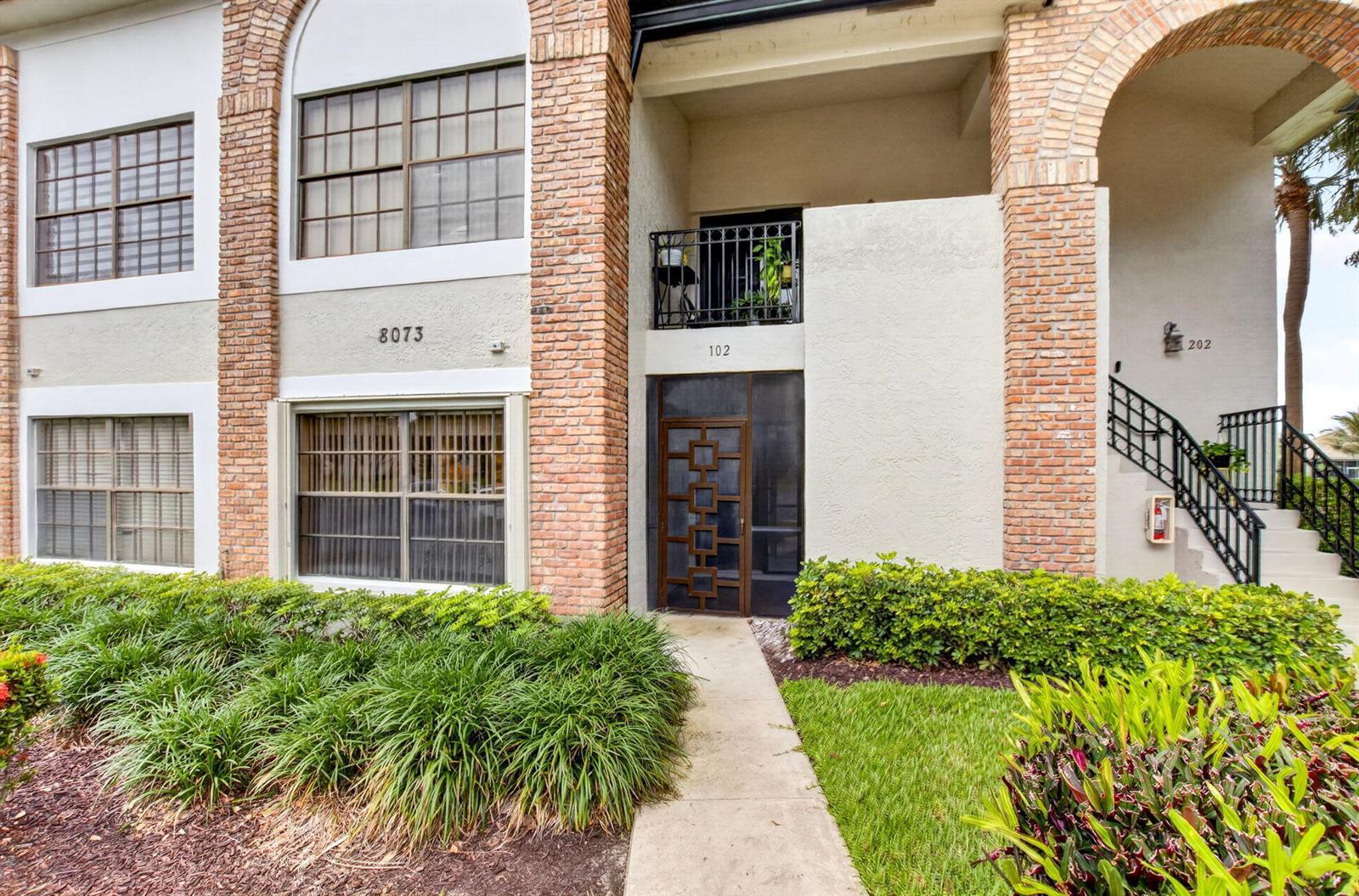8073 Aberdeen Drive # 102, Boynton Beach FL 33472 photo 2