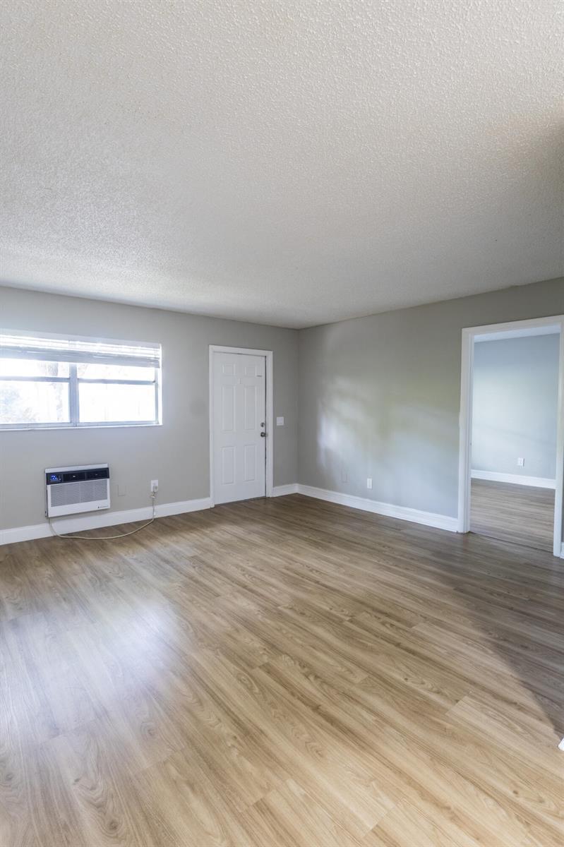 417 N E Street # 36, FL 33460 photo 4