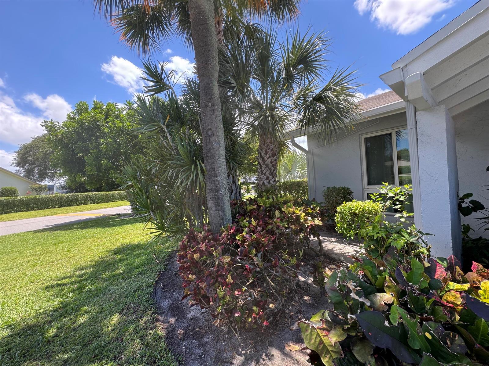 744 Lago Road # 1f, Delray Beach FL 33445 photo 2