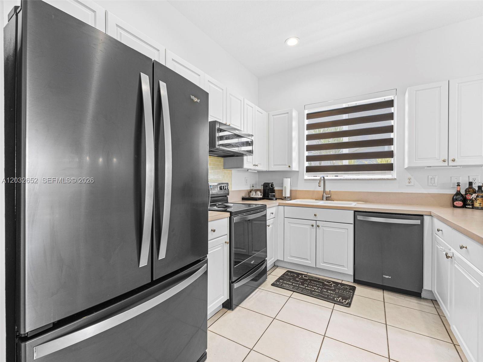 15780 SW 141st St, Miami FL 33196 photo 5