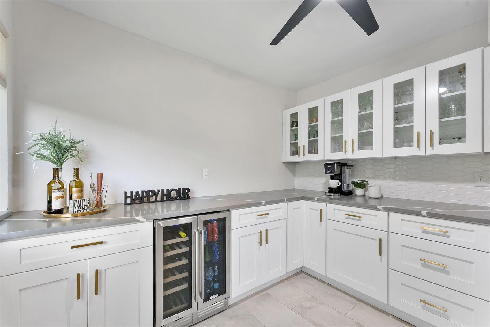 11230 Green Lake Drive # 204, Boynton Beach FL 33437 photo 4