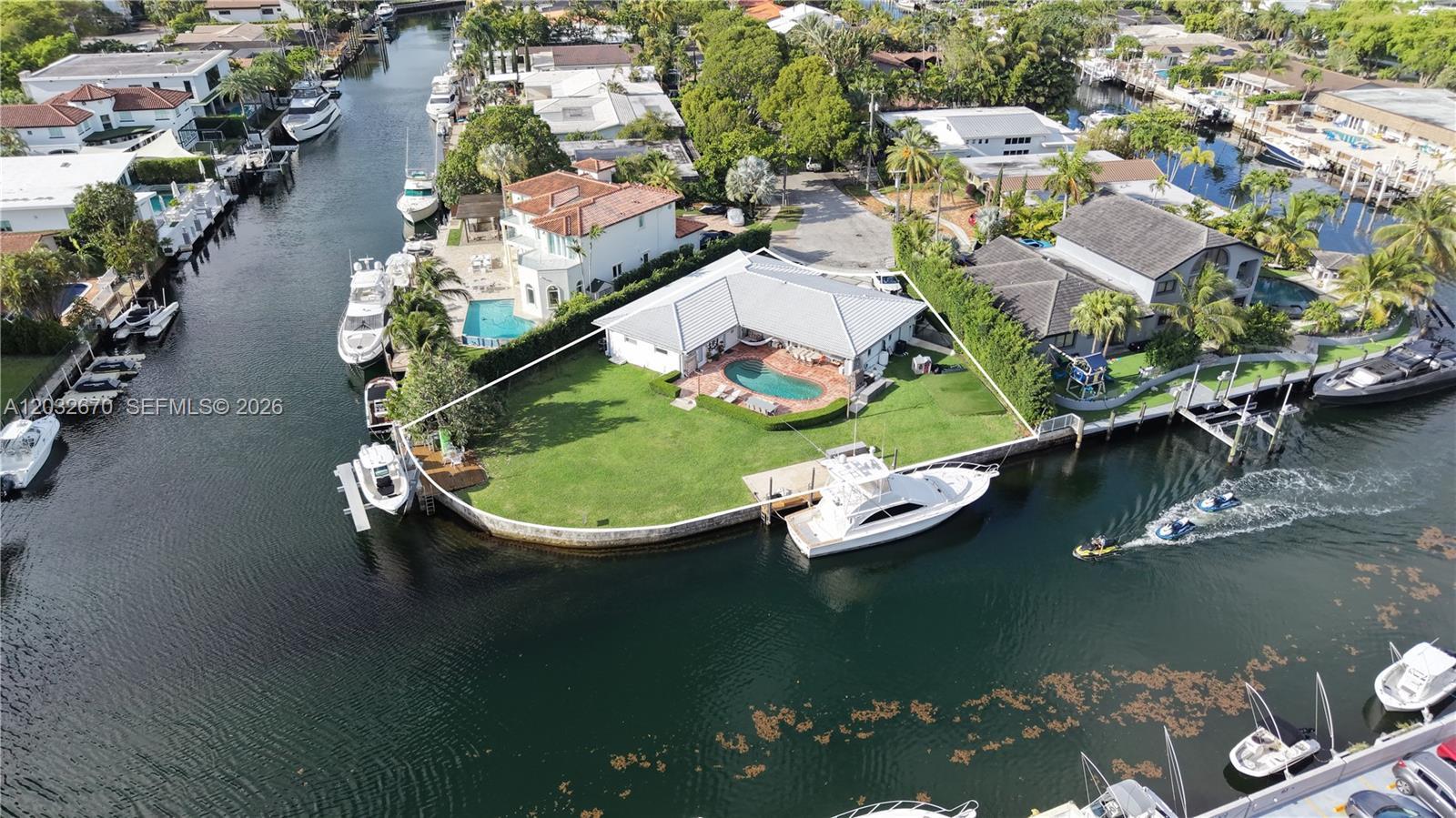 13305 Biscayne Island Ter, North Miami FL 33181 photo 2