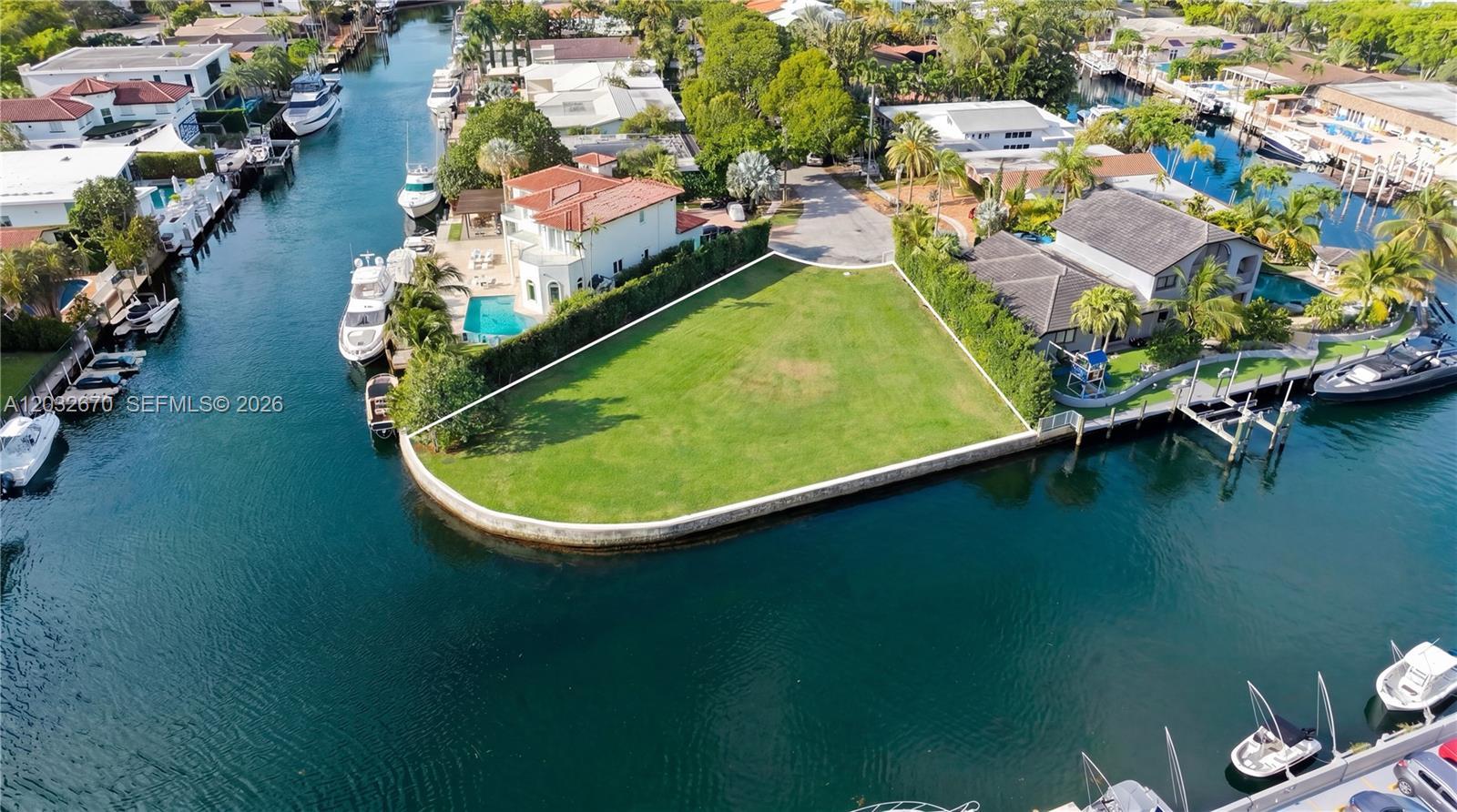13305 Biscayne Island Ter, North Miami FL 33181 photo 3