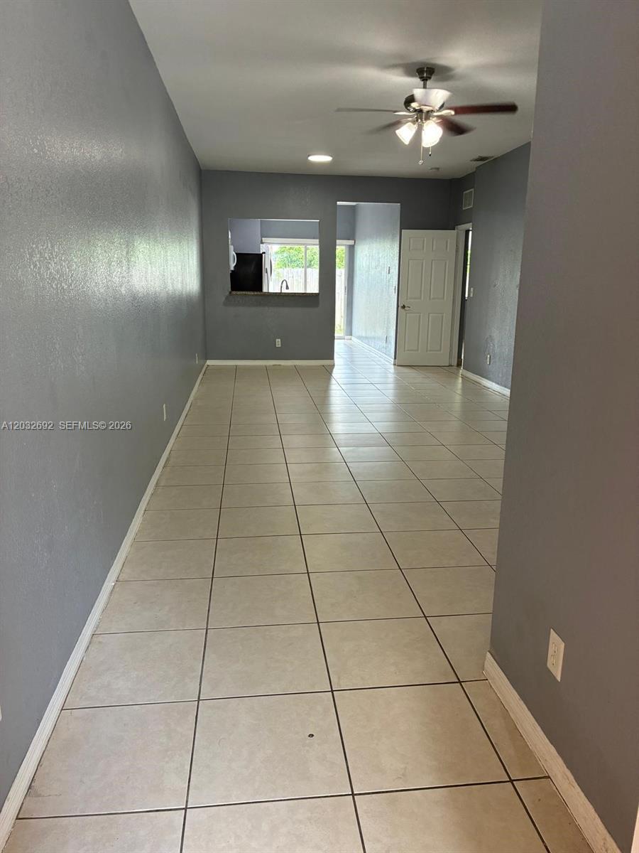 55 SW 14th Ter # 55, Homestead FL 33030 photo 2