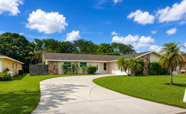113 Sandpiper Avenue, Royal Palm Beach FL 33411
