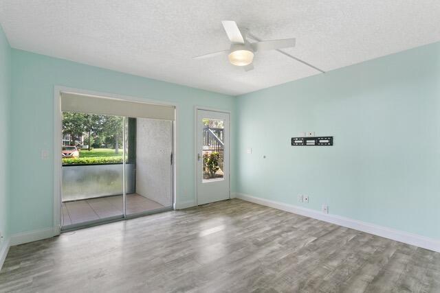 6479 Chasewood Drive # B, Jupiter FL 33458 photo 4