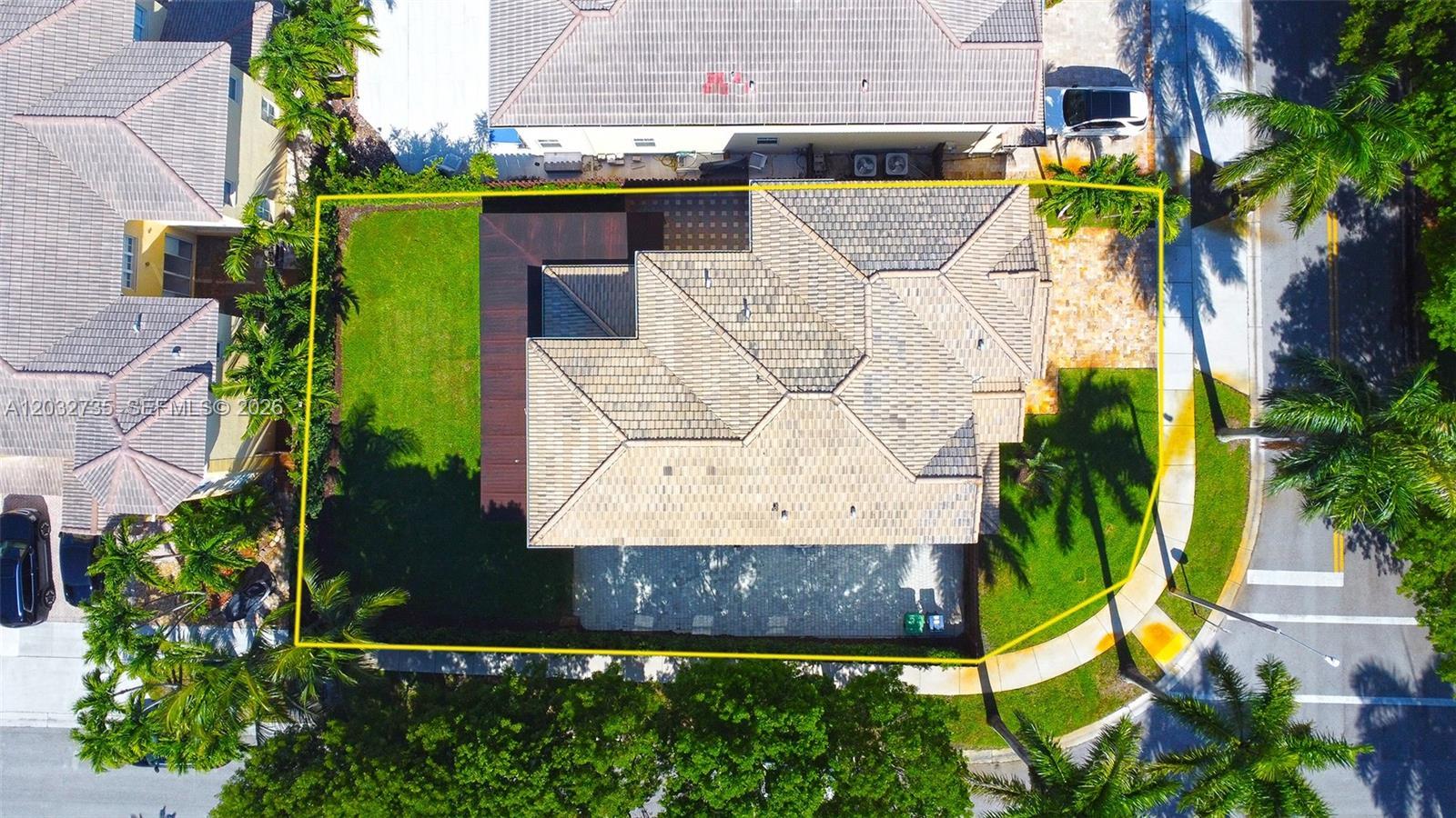 11559 NW 84th Ter, Doral FL 33178 photo 3