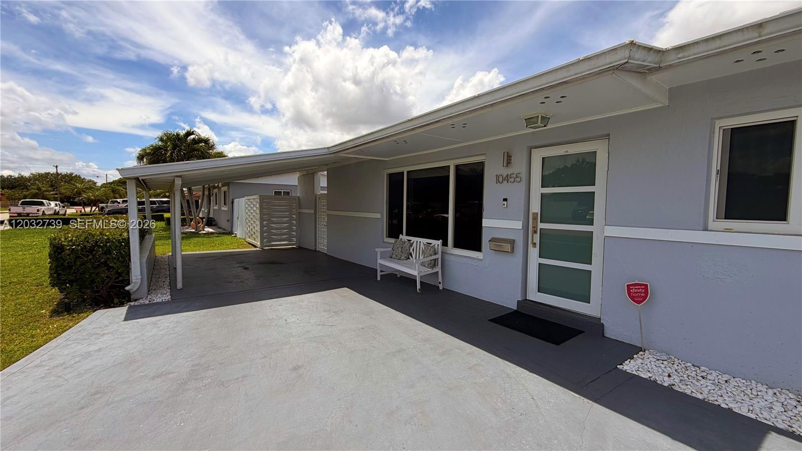 10455 SW 42nd Ter, Miami FL 33165 photo 3
