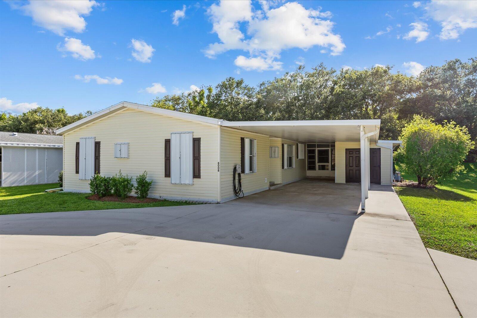 8008 Long Drive, Port St. Lucie FL 34952 photo 2