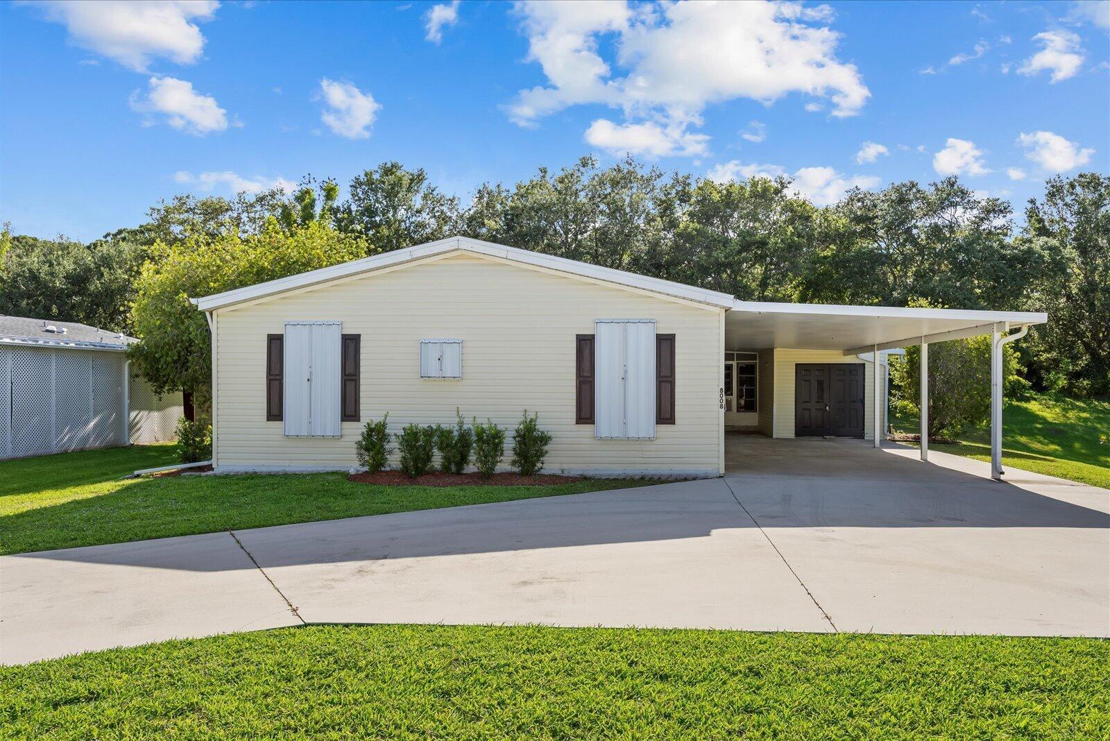 8008 Long Drive, Port St. Lucie FL 34952 photo 3