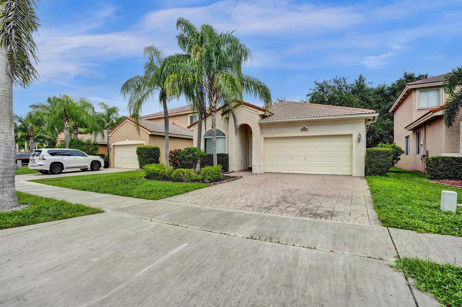 3717 Pebblebrook Manor, Coconut Creek FL 33073 photo 4