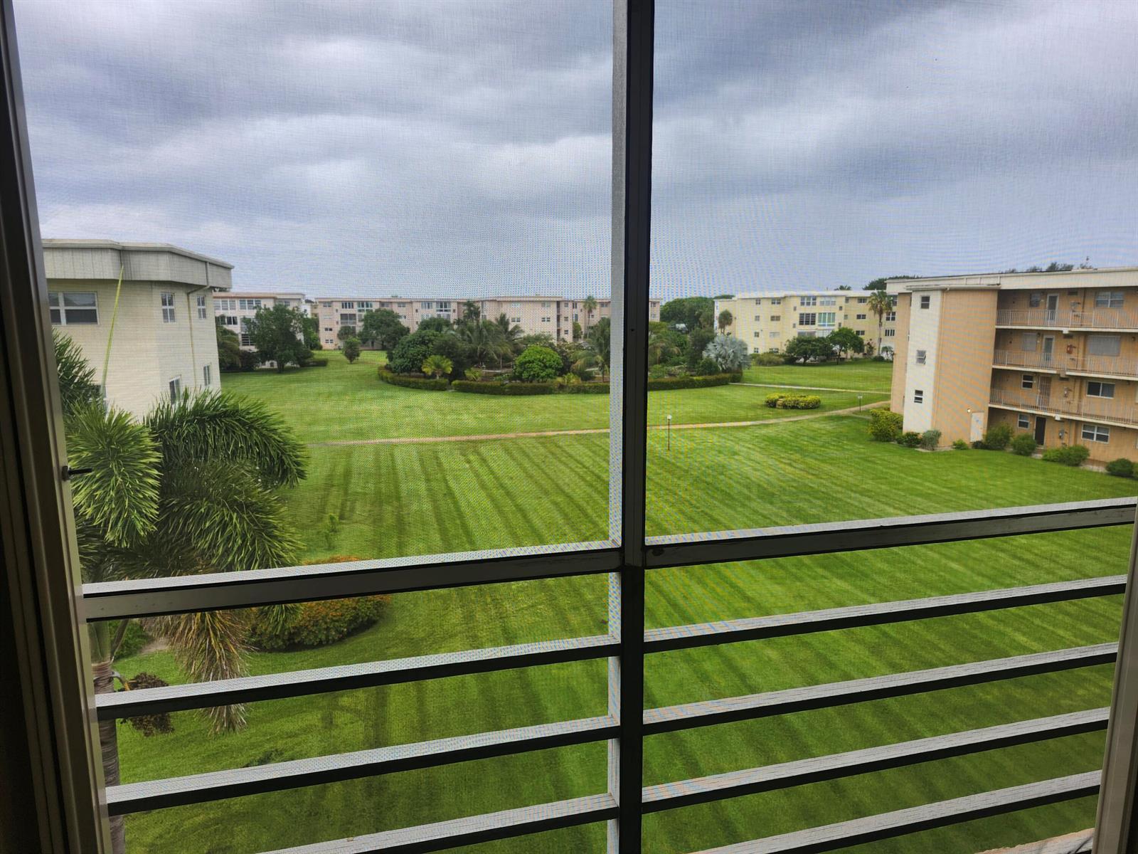 2600 NE 1st Lane # 402, Boynton Beach FL 33435 photo 3