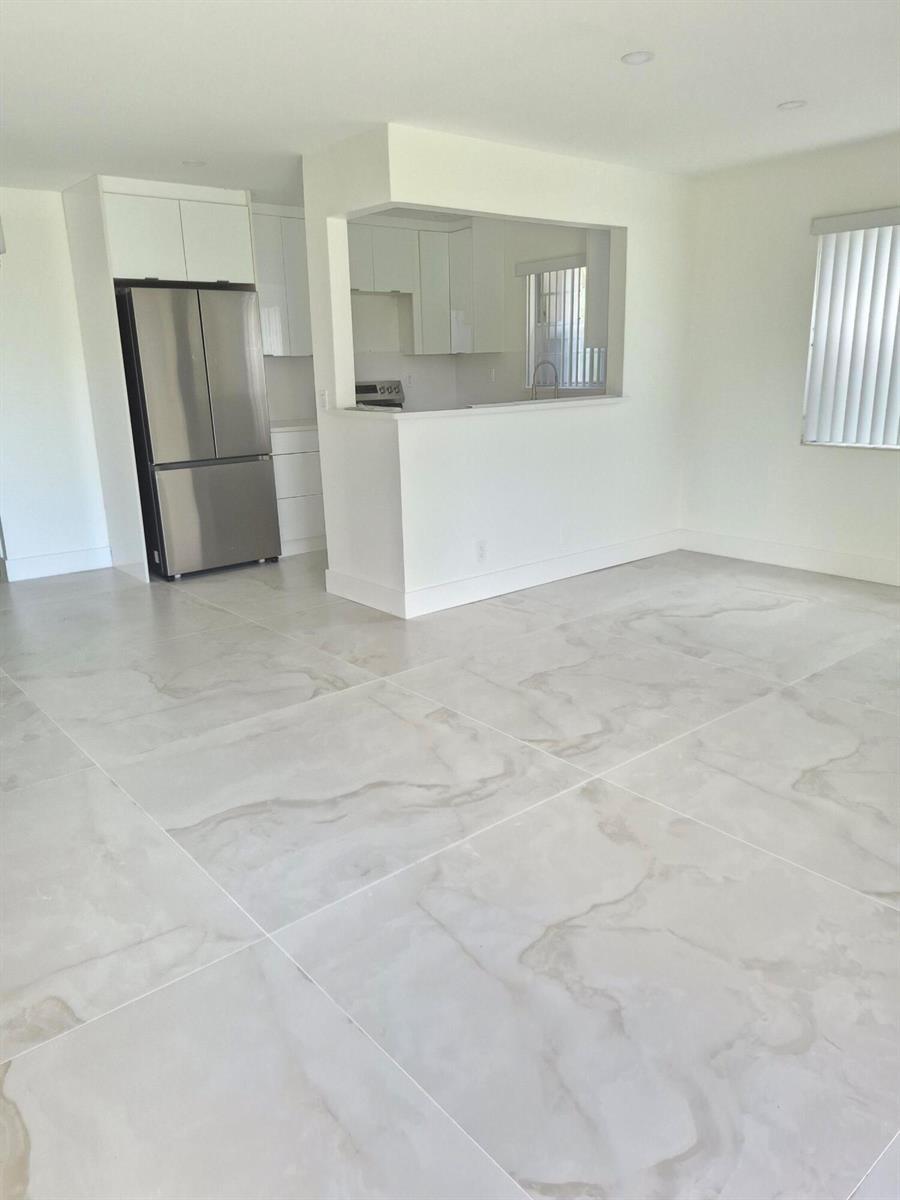 87 Bedford D, West Palm Beach FL 33417 photo 3