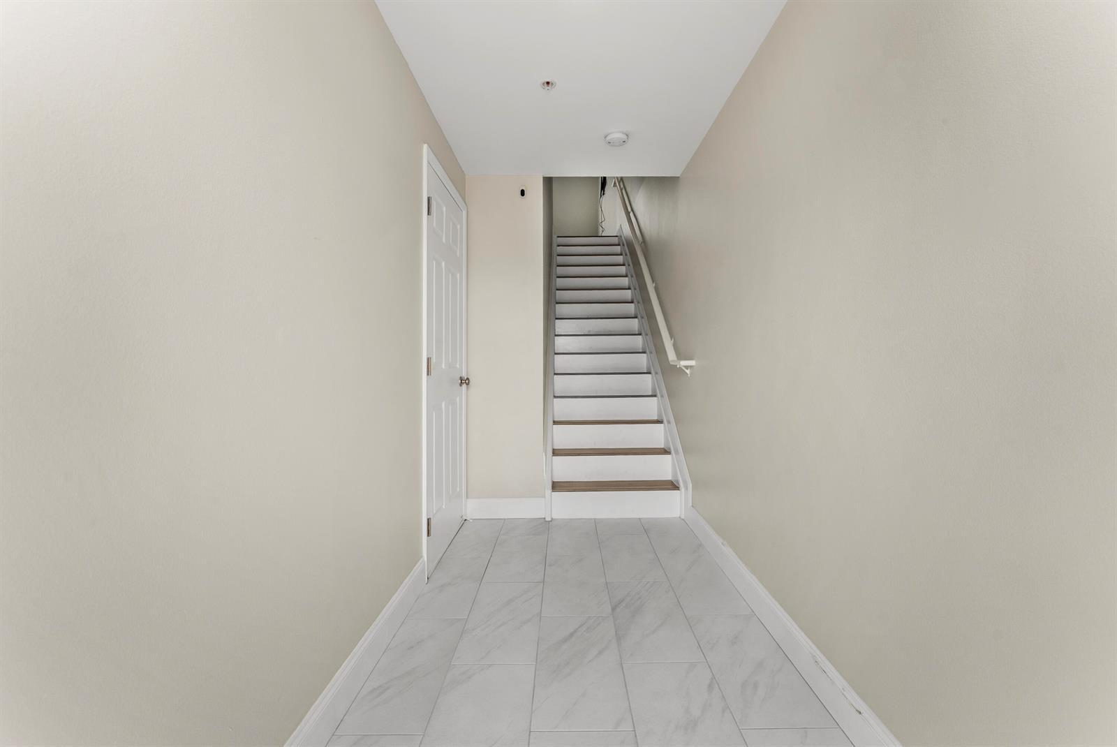 643 Casa Loma Boulevard, Boynton Beach FL 33435 photo 4