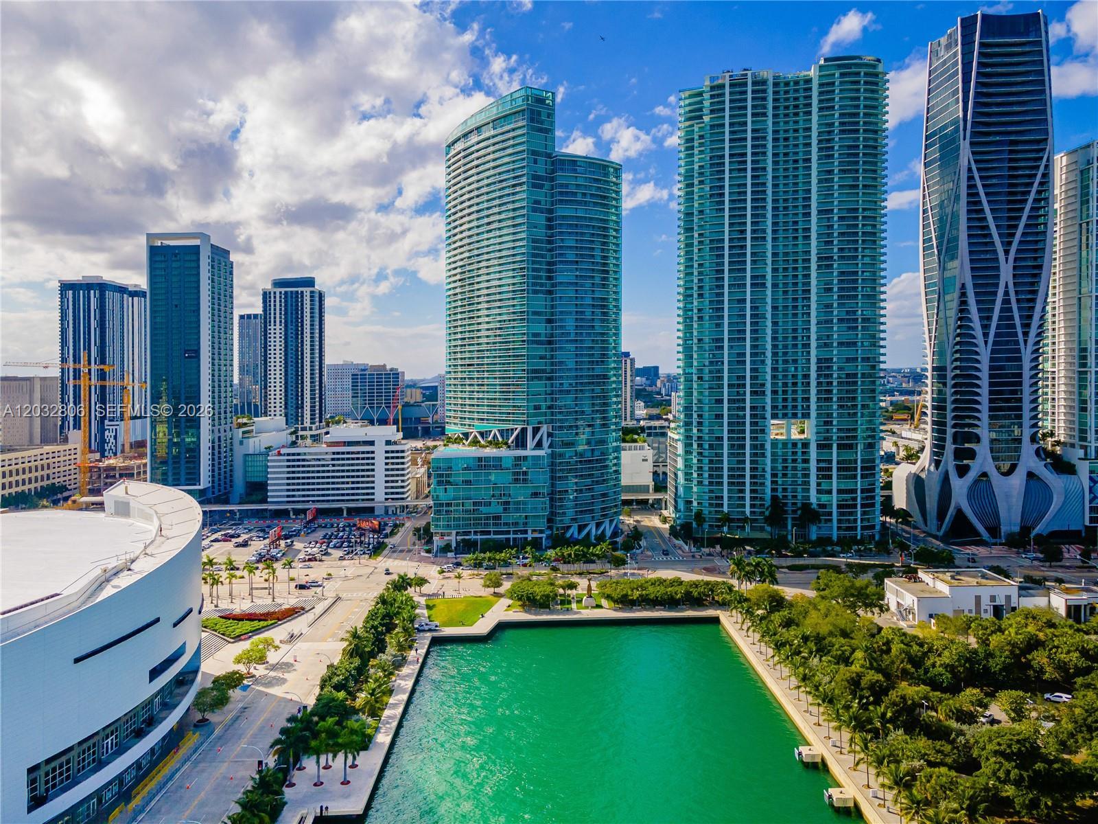 888 Biscayne Blvd # 4011, Miami FL 33132 photo 2