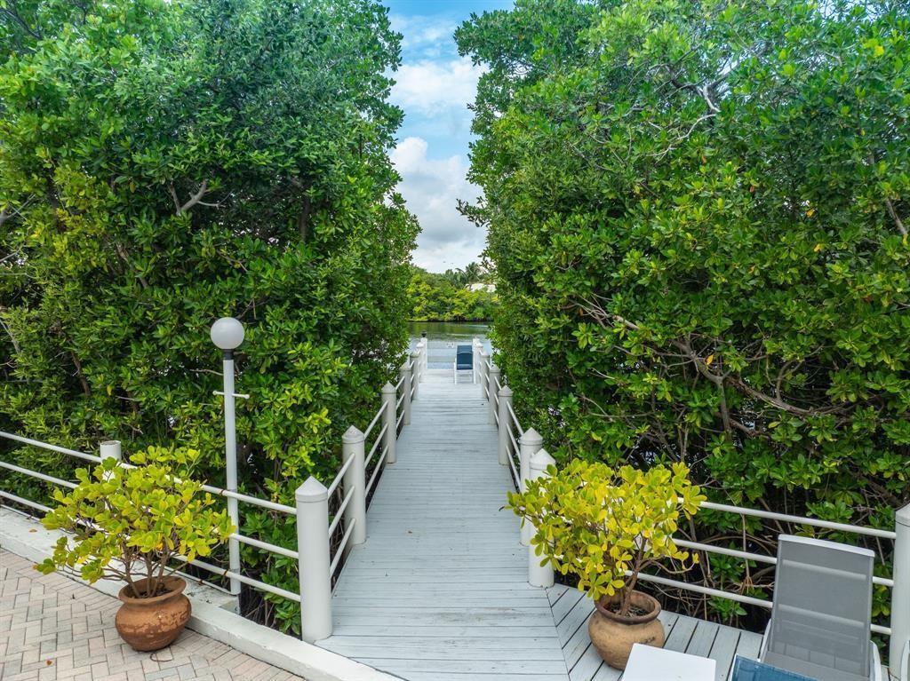 3601 S Ocean Boulevard # 406, South Palm Beach FL 33480