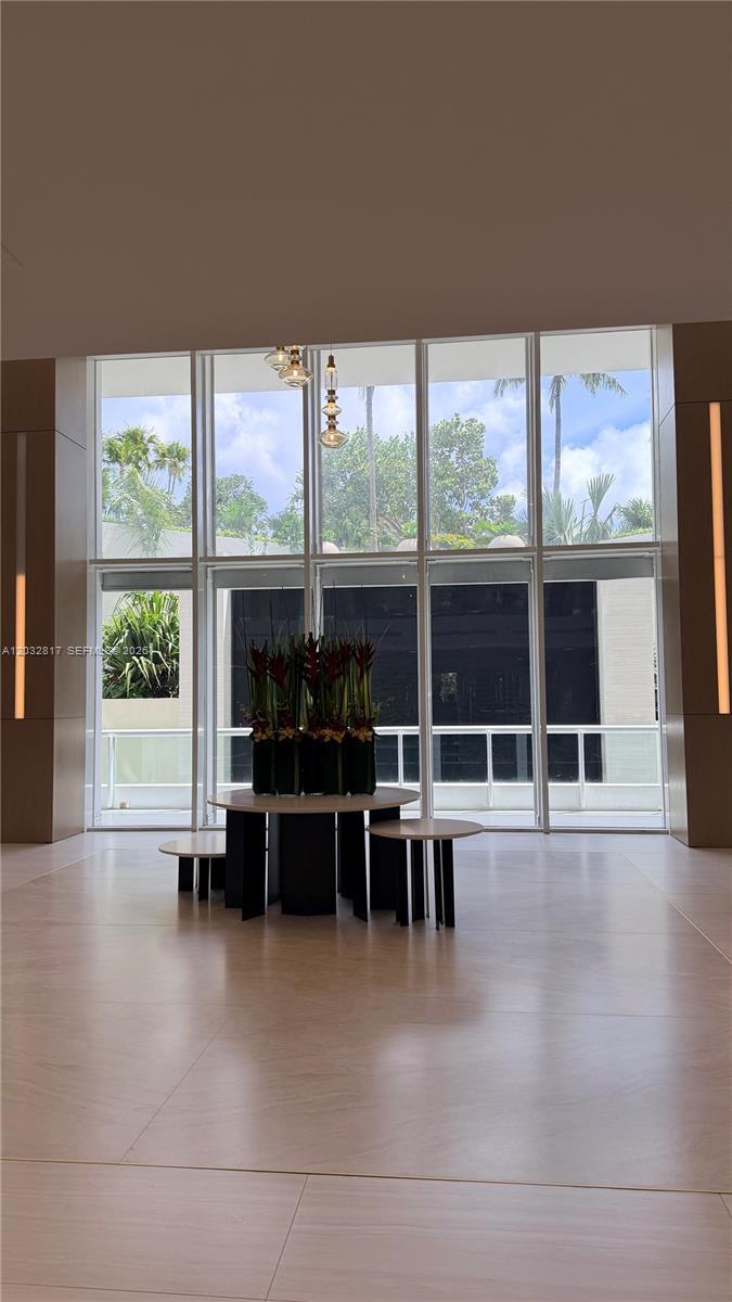 21205 Yacht Club Dr # 1201, Aventura FL 33180 photo 2