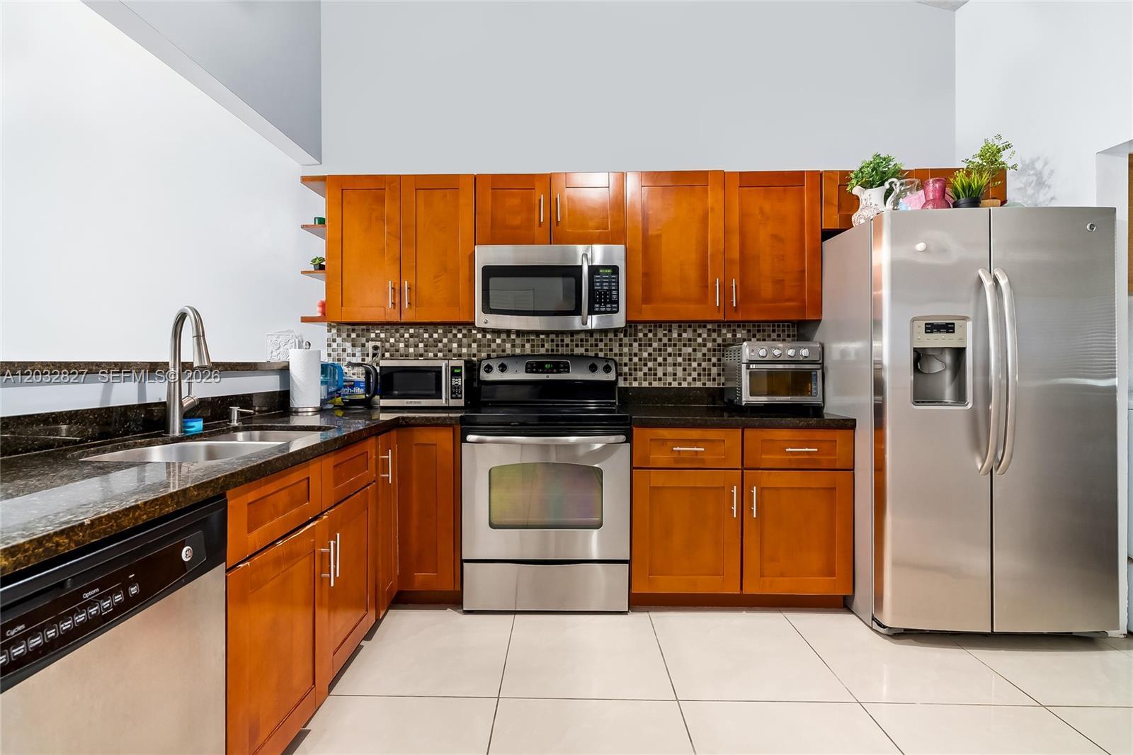 505 NE 199th Ln # 2A, Miami FL 33179 photo 3