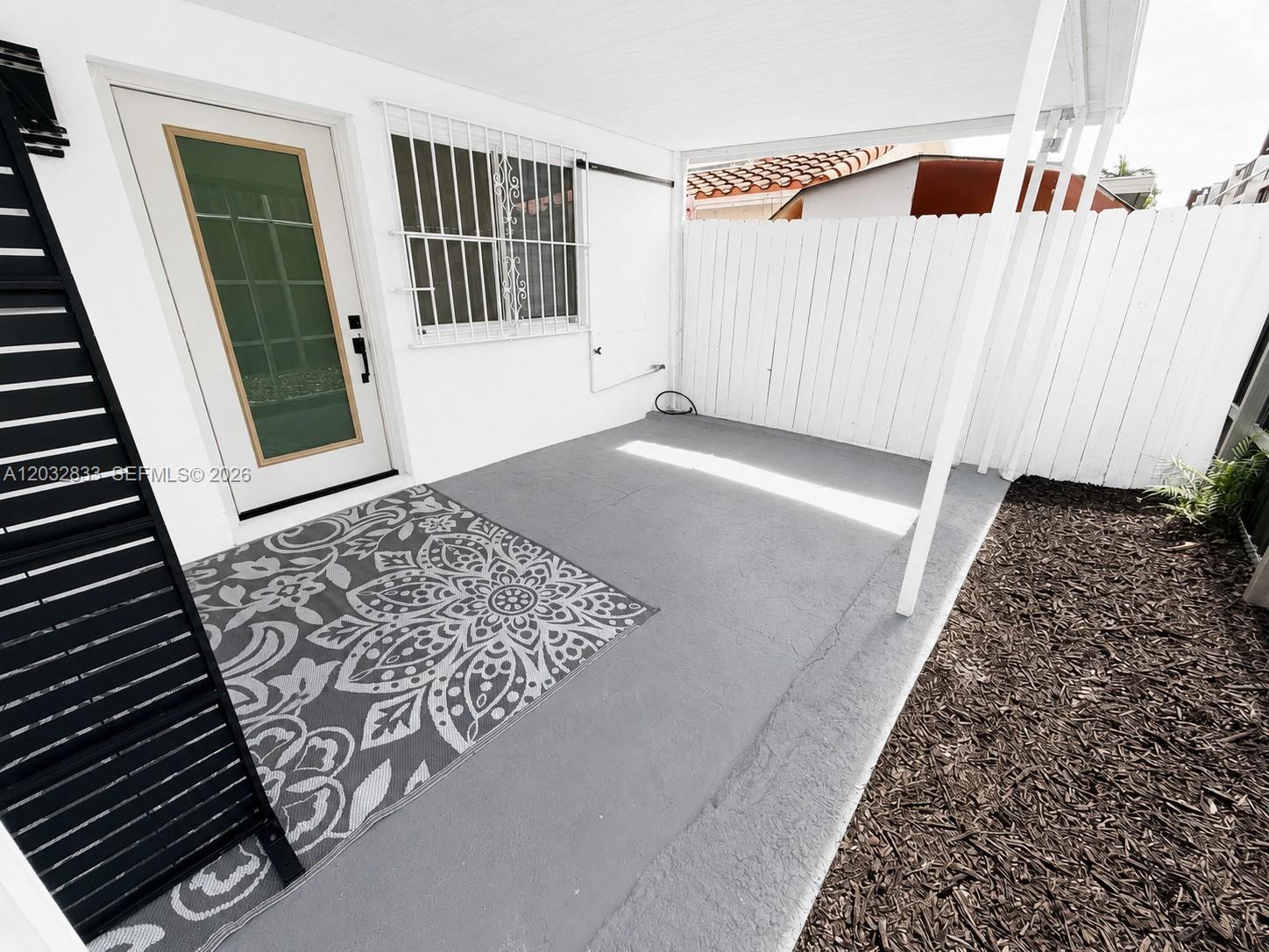 8859 NW 110th Ln Rear, Hialeah Gardens FL 33018 photo 2