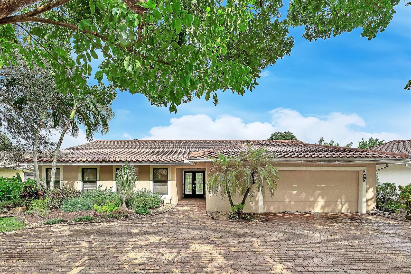 303 NW 105th Terrace, Coral Springs FL 33071 photo 2