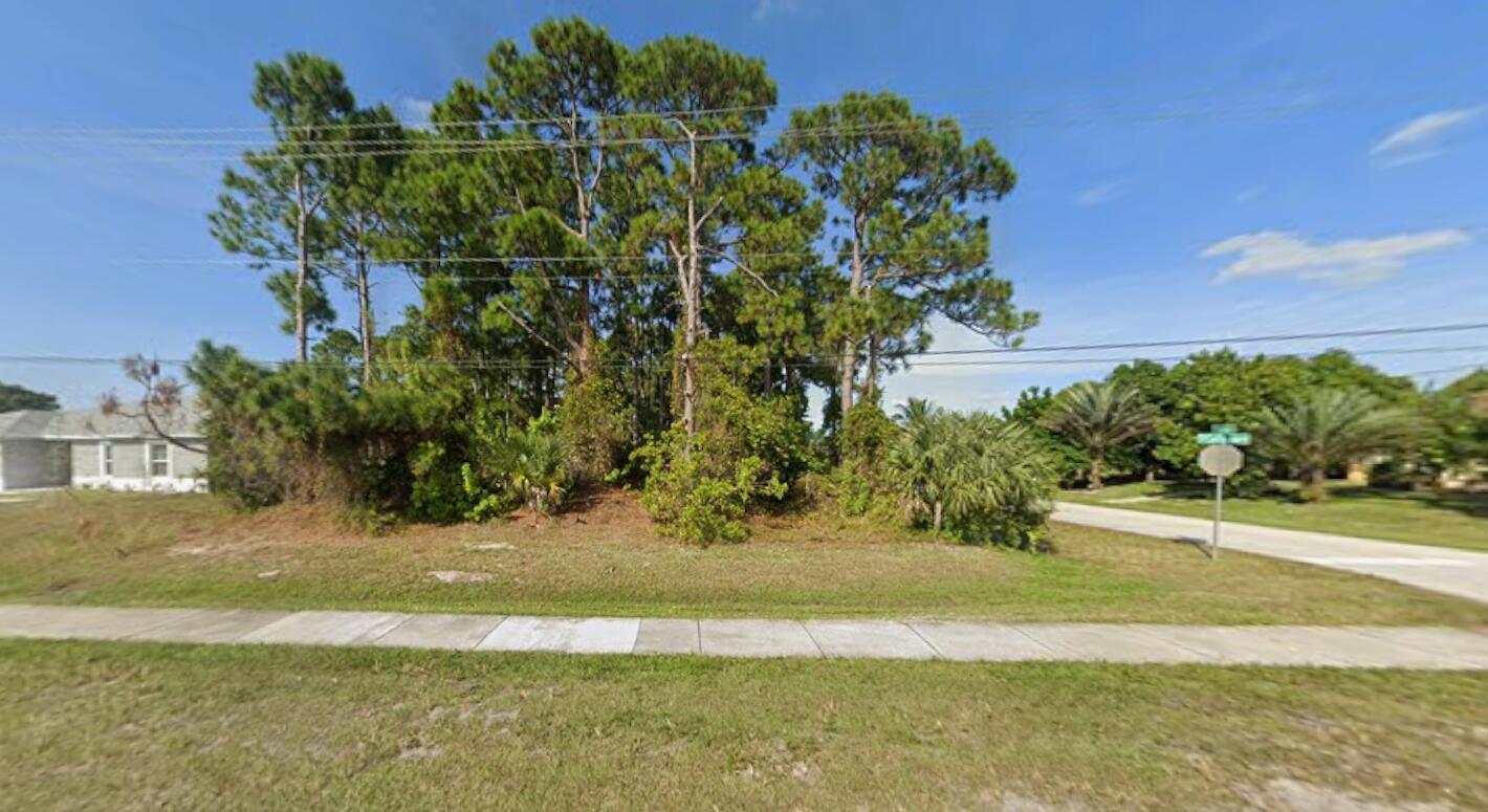 801 SW California Boulevard, Port St. Lucie FL 34953