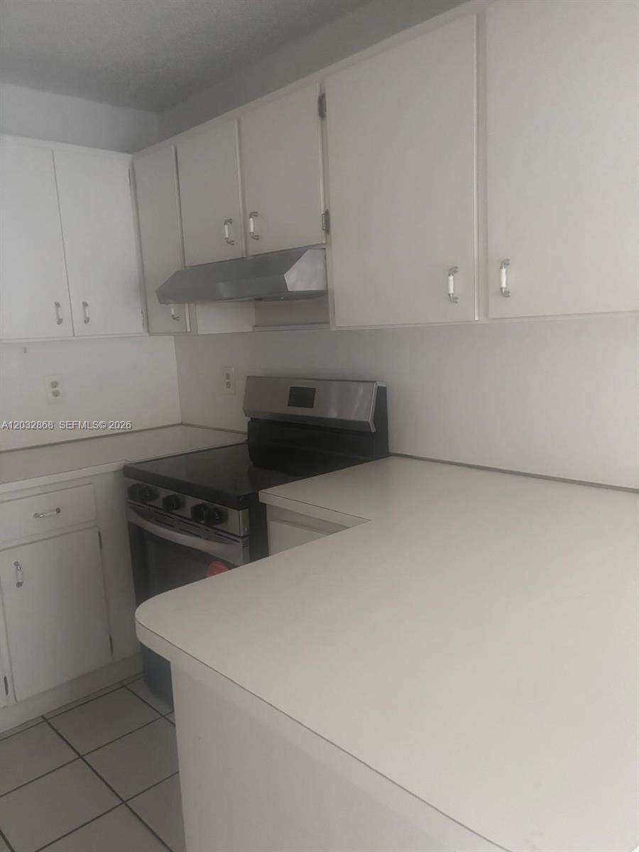 2925 W 80th St # 101, Hialeah FL 33018 photo 3