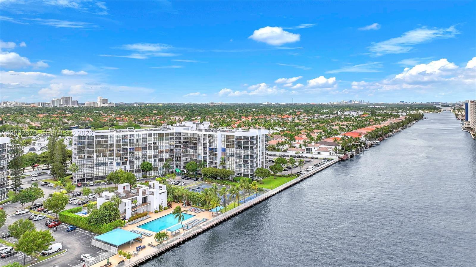 1000 Parkview Dr # 229, Hallandale Beach FL 33009 photo 2