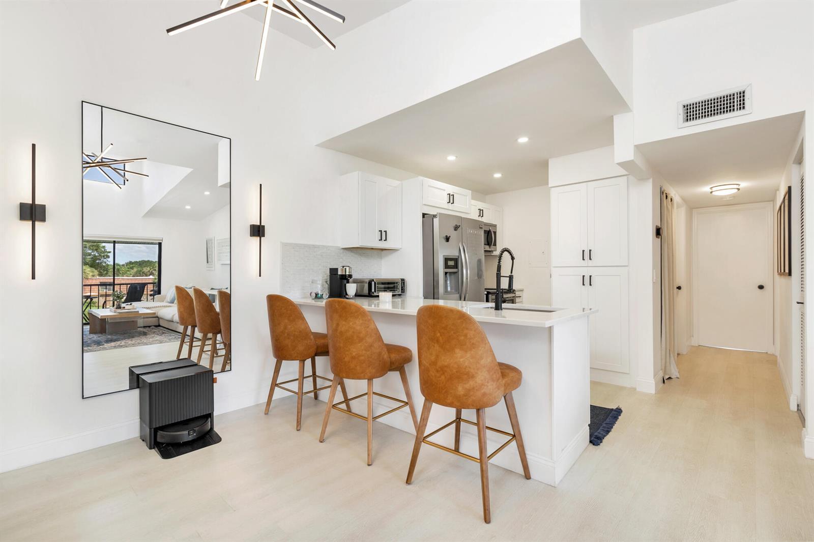 1008 Green Pine Boulevard # H3, West Palm Beach FL 33409 photo 5