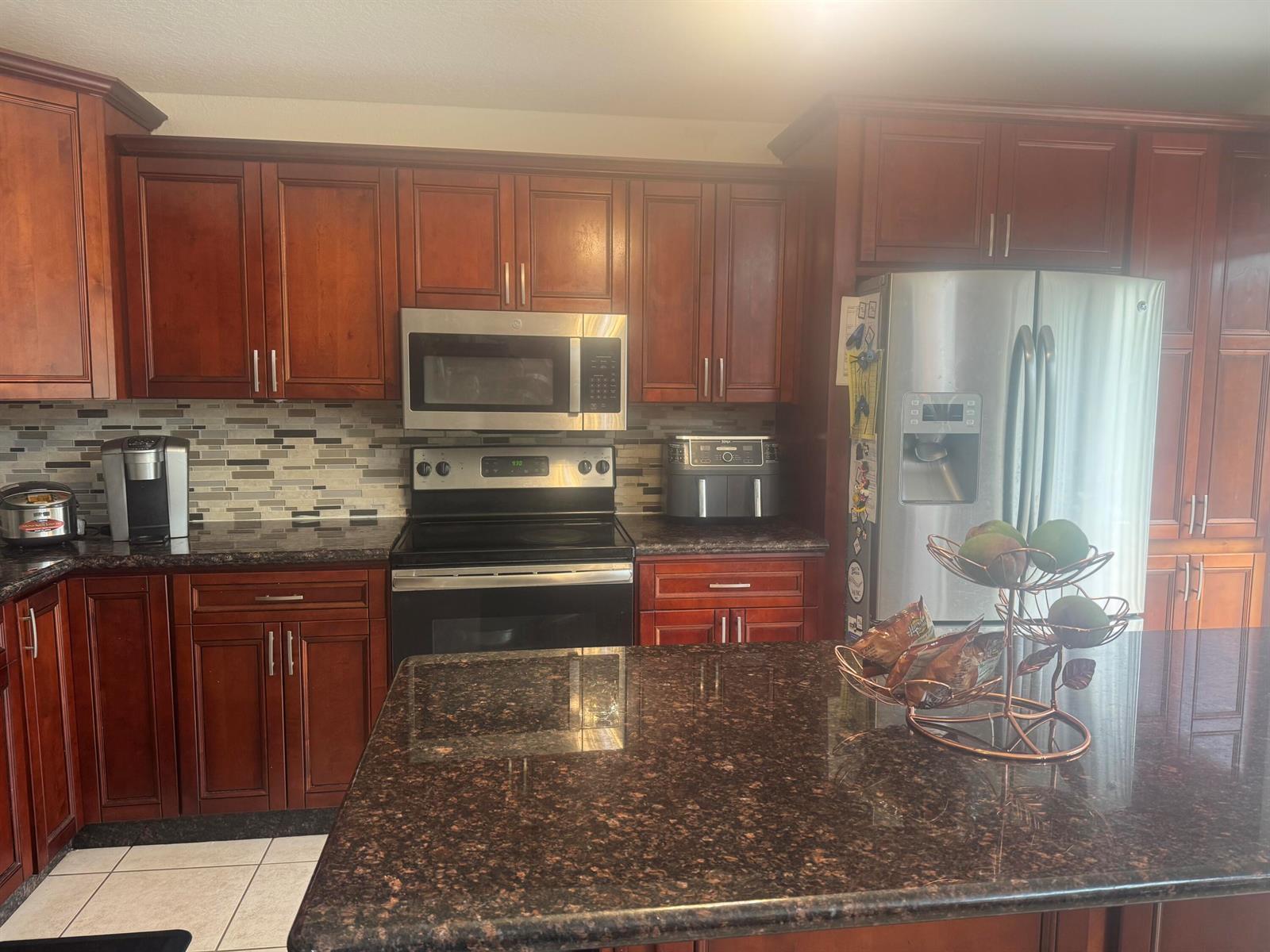 5076 Nautica Lake Circle, FL 33463 photo 5