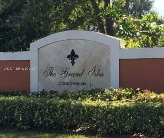 4155 N Haverhill Rd # 1402, West Palm Beach FL 33417