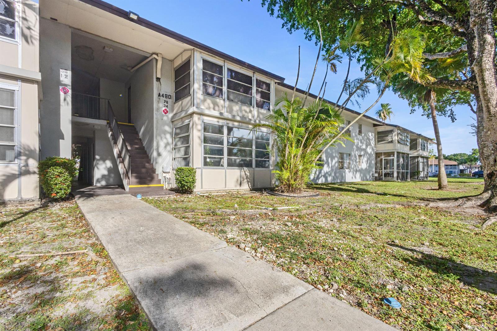 480 N Laurel Drive # 1a, Margate FL 33063