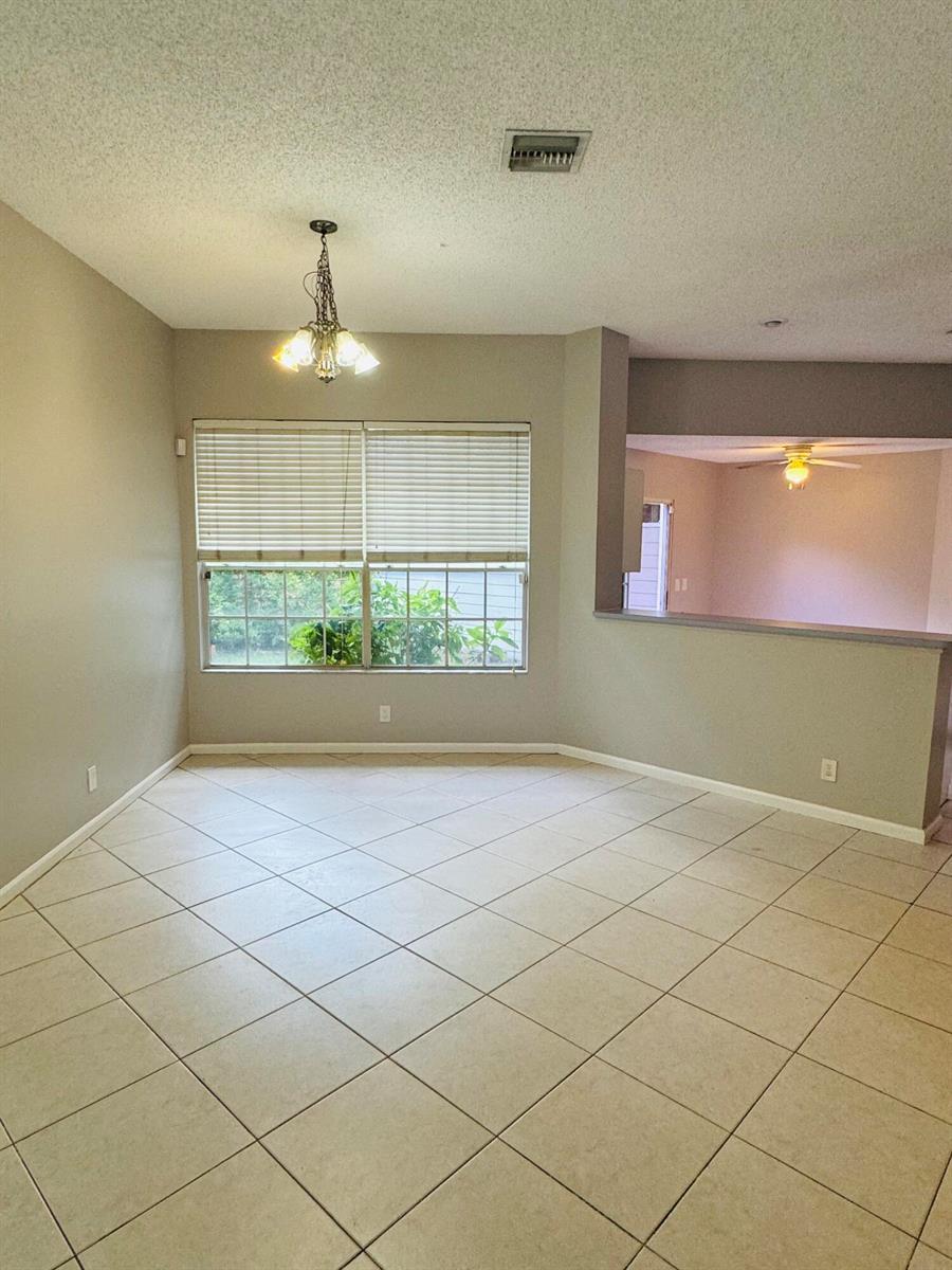 1001 Mourning Dove Lane, Wellington FL 33414 photo 4