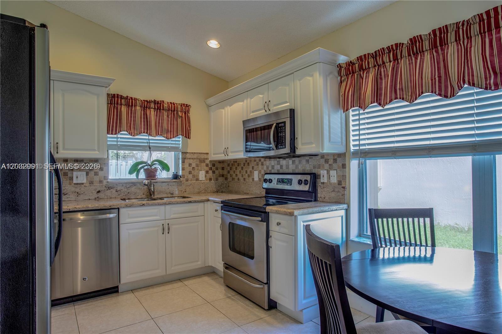 614 Stanton Ln, Weston FL 33326 photo 5
