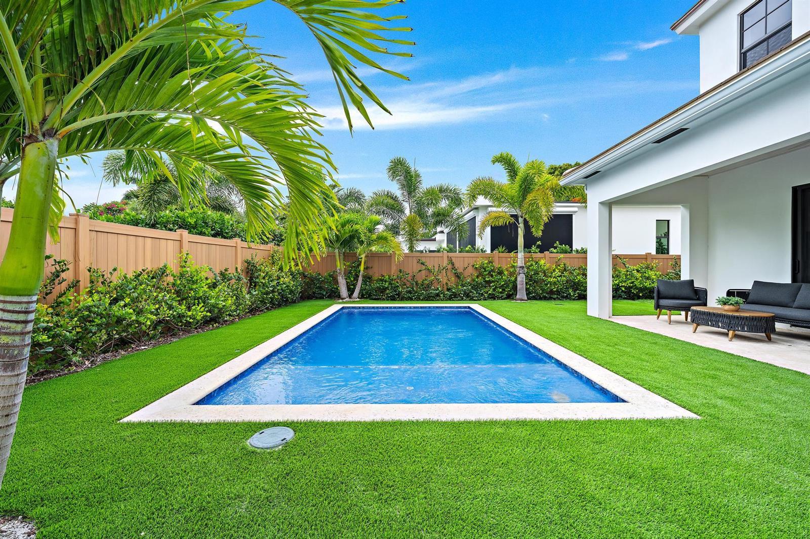 309 Cascade Lane, Palm Beach Shores FL 33404 photo 2