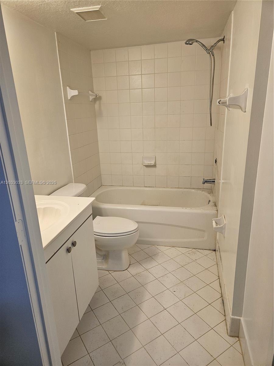 1260 SE 28th Ct # 102, Homestead FL 33035 photo 5