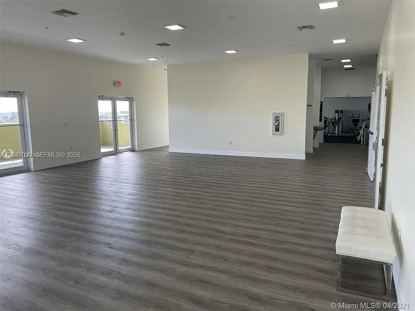 816 NW 11th St # 704, Miami FL 33136 photo 3