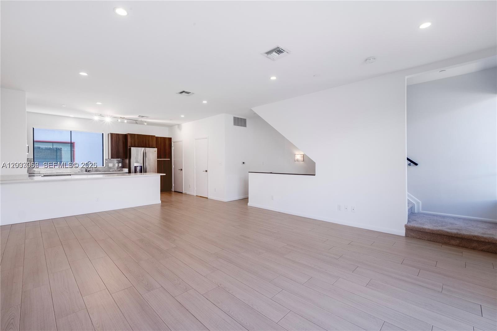 113 NE 6 St. # 1103, Fort Lauderdale FL 33304 photo 4